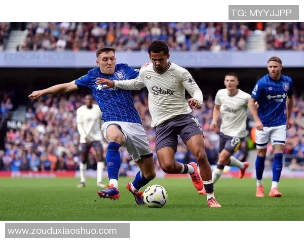 柏林赫塔与莱红牛激战正酣谁能在德甲赛场上笑到最后